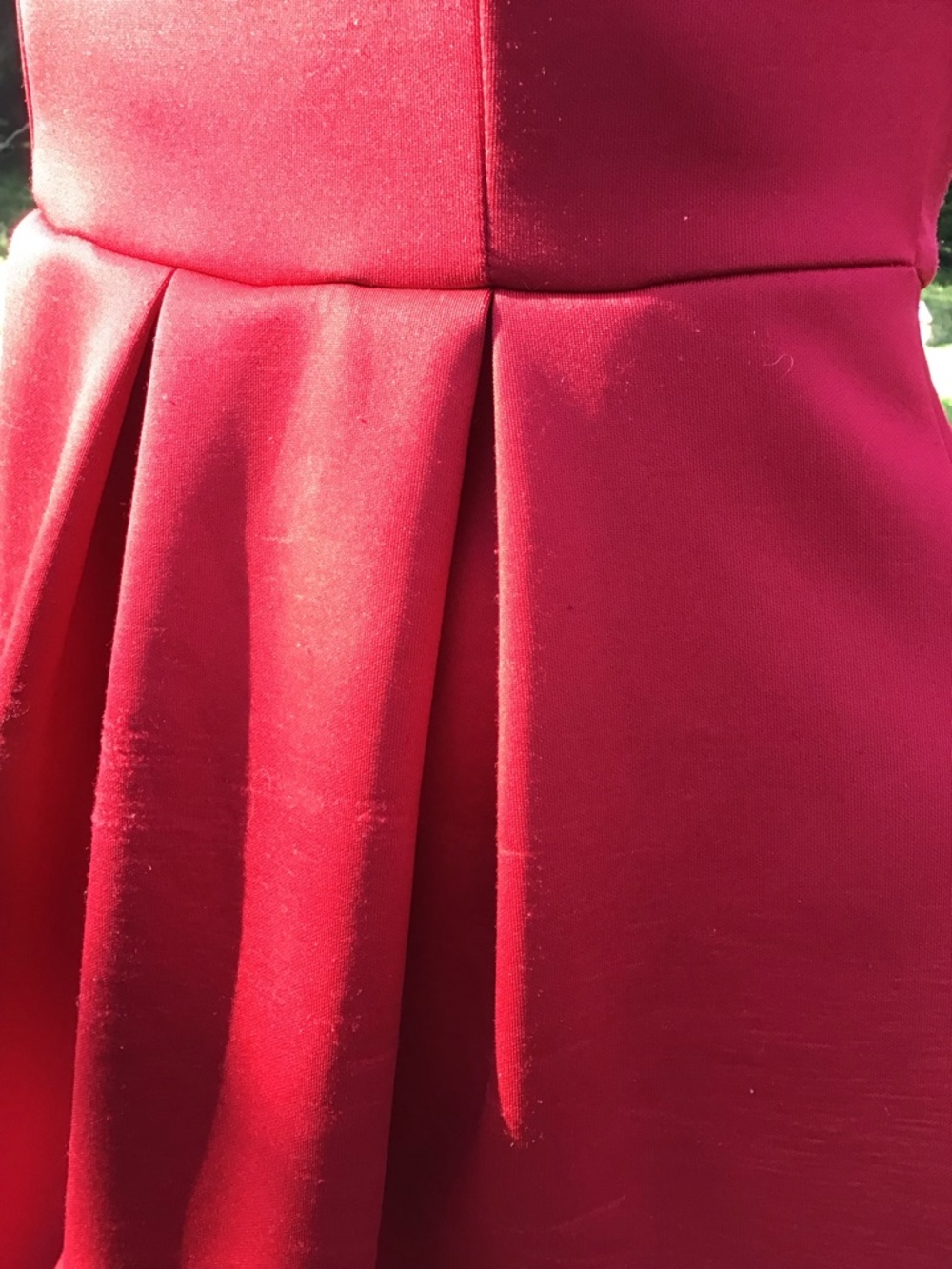 Red Y2K era Scallop V-Neck Fit & Flare Dress - Picture 5 of 8